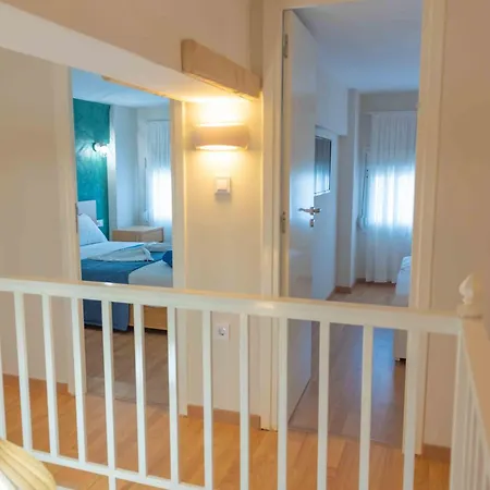 Апартаменты Infinity Seaside *